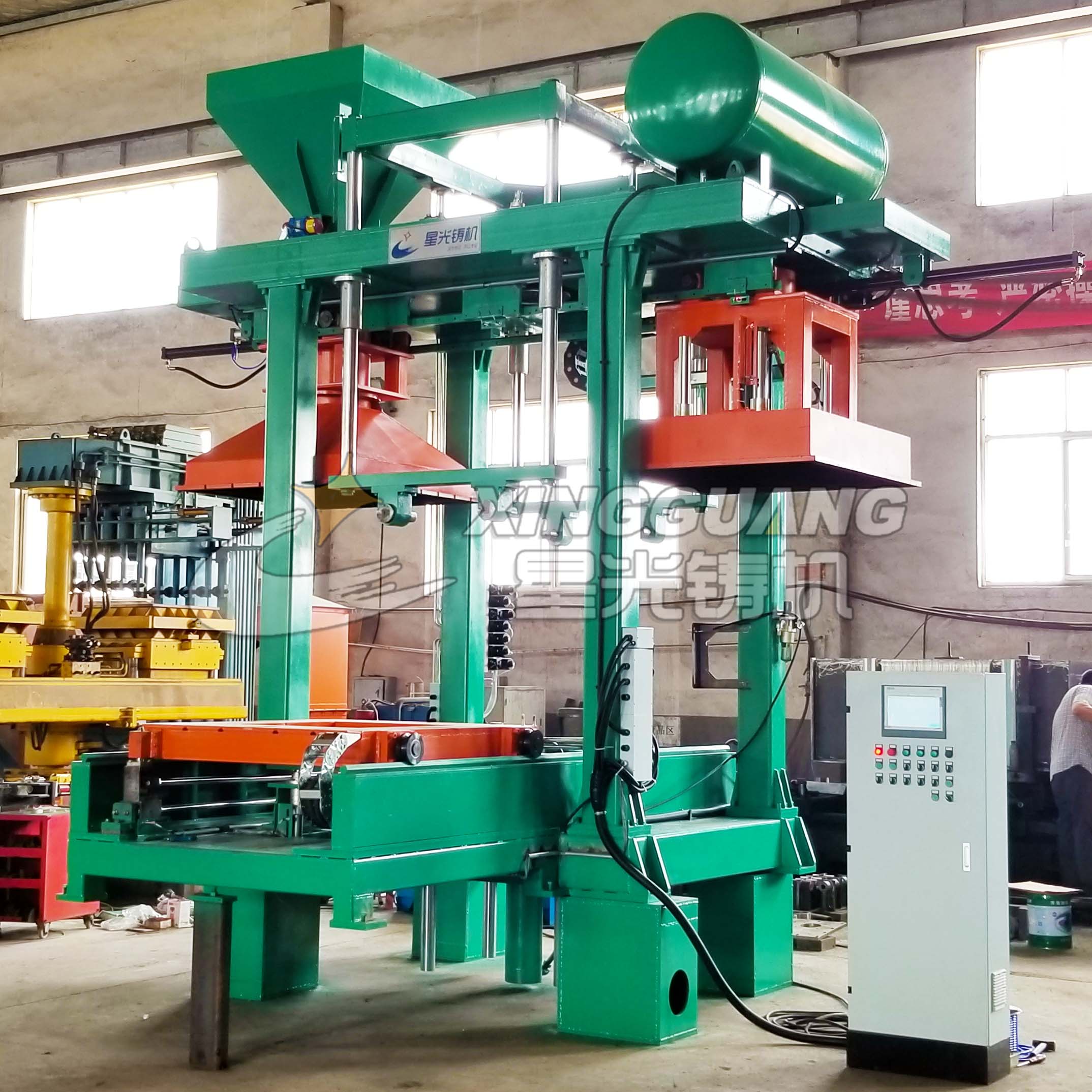  ZH-L冷芯盒射芯机